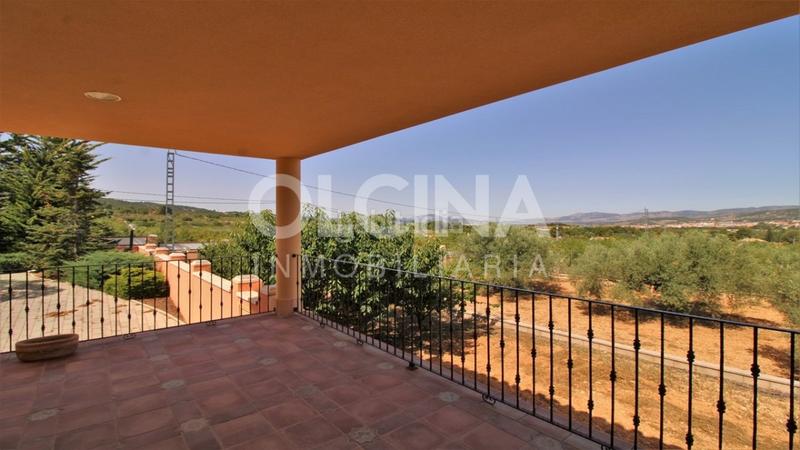 Foto f56dd007-d53c-44bc-bf9c-0219b092184d. Maison avec parking dans Ibi