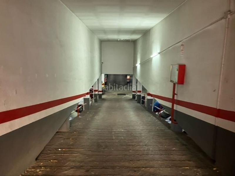Foto ce917730-89cc-4b2e-b3e7-d7949c7483d2. Location parking voiture dans Ocata Masnou (El)