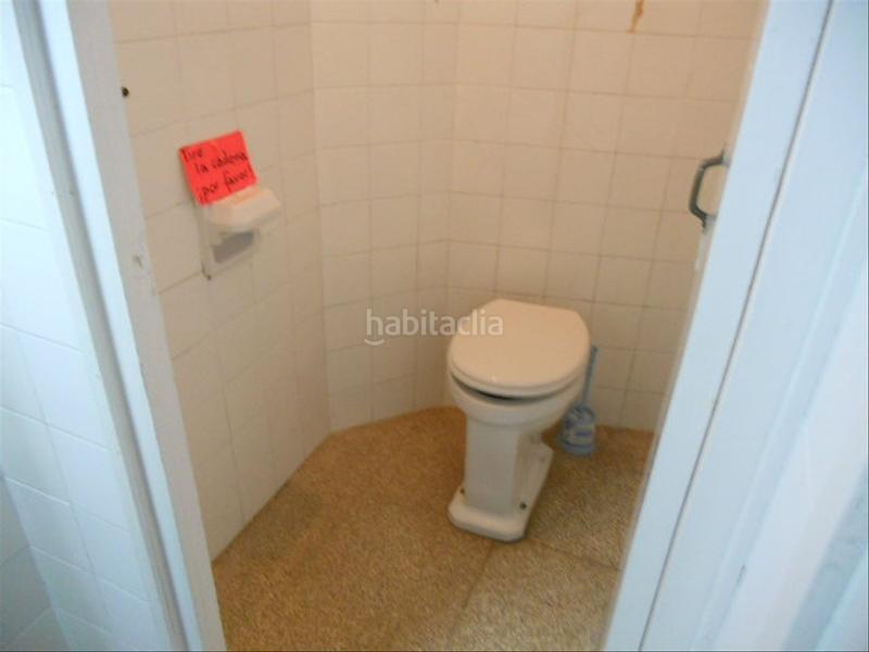 Foto 56fc13b1-6419-44a3-a098-f8ed9fd27058. Location local commercial dans Centre Masnou (El)