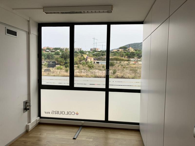 Foto 9bc912a1-32ea-41ad-928c-f546073824a8. Miete büro in Ocata Masnou (El)