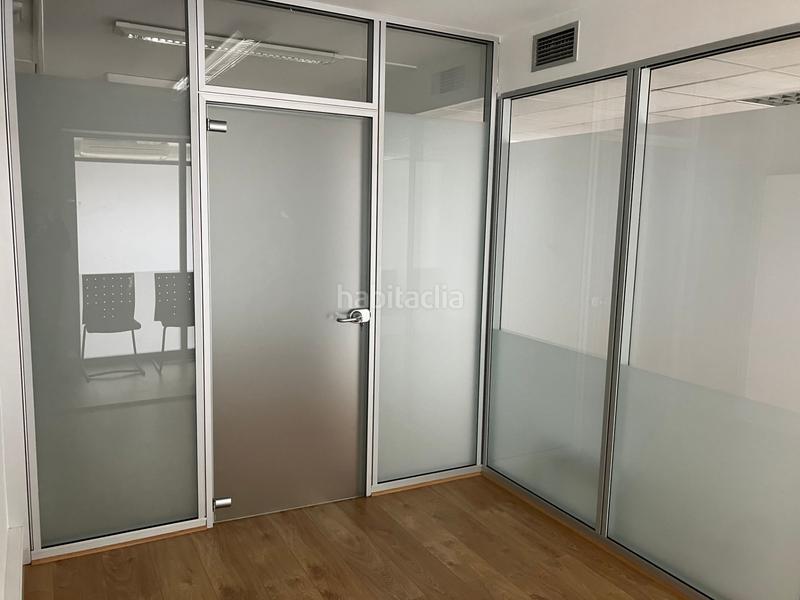 Foto 8e2d7cd0-a577-4c24-9e08-f30ac52babf4. Rent office space in Ocata Masnou (El)