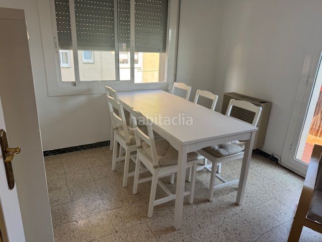 Foto 1c28e296-e6a8-4f90-b809-a39140b628d2. Rent flat in Centre-Nucli Antic Premià de Mar