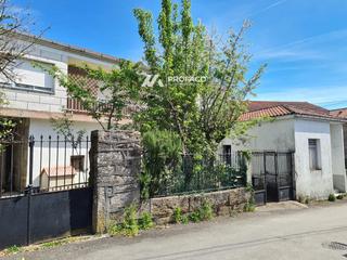 Casa  Aldea abaixo. Dacón  maside