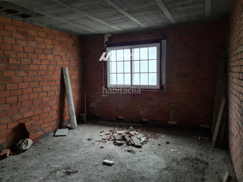 Foto 4c03eab7-777f-4eb0-992e-f0ae1bd87ef9. Maison jumelée avec parking dans San Lázaro - Meixonfrío Santiago de Compostela