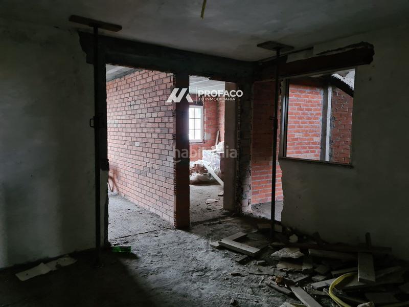 Foto 725f7b4d-5766-4631-b7b6-9313aaf5290d. Maison jumelée avec parking dans San Lázaro - Meixonfrío Santiago de Compostela