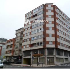 Local Comercial  Astureses- balneario. O carballiño  av. balneario