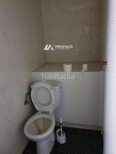 Foto 0f99965e-4f46-4932-b194-e0f64cadd2ef. Rent office space with heating in Carballiño (O)