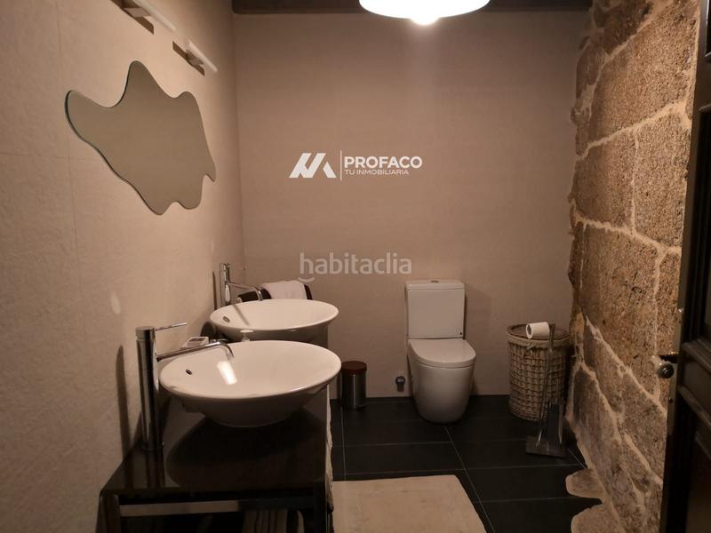 Foto c5649ad1-c43e-457d-800b-33bbd2633711. Casa en Beade