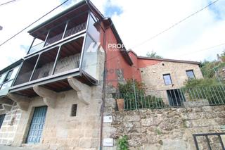 Casa  Travesía porriñeira. Beade
