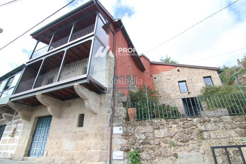 Foto d83c1a2e-e194-409d-9e93-77d392f8d44b. Casa en Beade