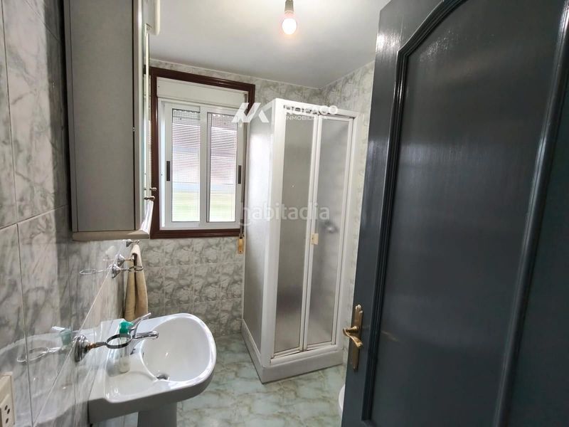 Foto d738bfe3-0a0e-4887-bd92-13ce9bf17d65. Casa amb calefacció aparcament a Carballiño (O)