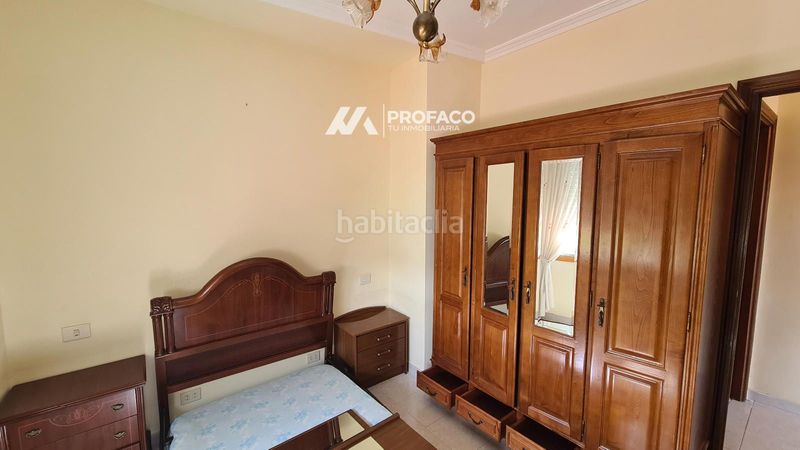 Foto 2f72563a-e4c3-4bf2-8999-8e55cf7d99c3. Casa amb aparcament a San Amaro