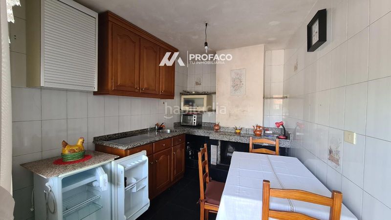 Foto cbf2d882-4386-4ae6-9755-9c0b45a23b36. Casa amb aparcament a San Amaro