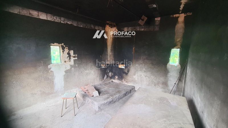 Foto 7c980e1f-ba1a-4909-b7c1-2e621a846be4. Casa adossada a Punxín