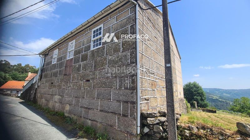Foto 42b97fe8-f449-4422-8085-70dac86d4ecd. Casa a Carballiño (O)