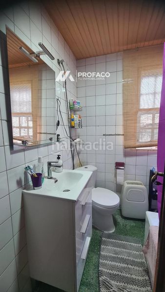 Foto fd4b5952-5b79-418f-b6dd-0d13ec96bdae. Casa a Carballiño (O)