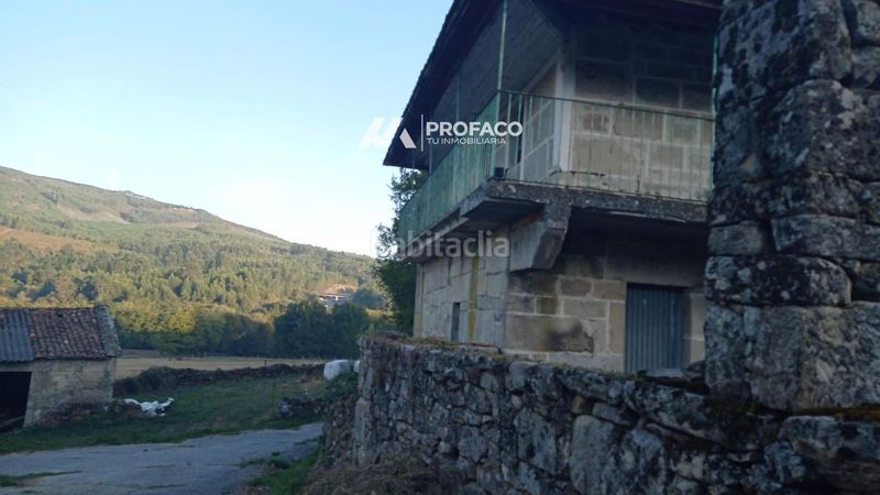 Foto 3882df47-993d-4af5-a6c5-1a609c1aa052. Casa amb aparcament a Piñor