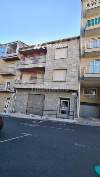 Foto 58cdaf42-1ab8-439f-9521-09badc407299. Edificio in Carballiño (O)