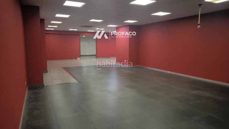 Foto 223b233a-9604-4c15-9f8b-76a296a4d043. Location local commercial dans Carballiño (O)