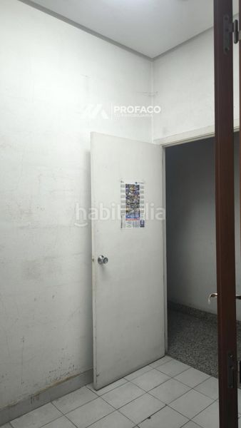 Foto 3e247bd1-ddb1-4284-a96b-1a08055fd157. Location local commercial dans Carballiño (O)