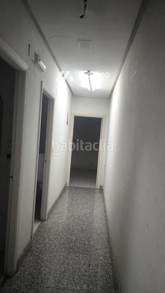Foto aa1665c8-1500-4957-b38e-622fd93d524d. Location local commercial dans Carballiño (O)