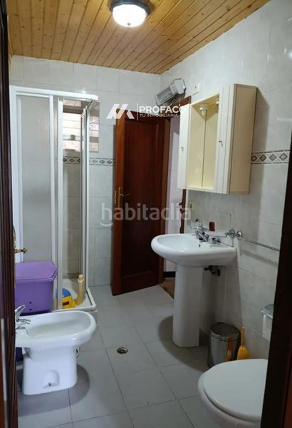 Foto b2dad4fc-7200-437d-9622-30d3c76758d4. Casa amb calefacció aparcament a Dozón