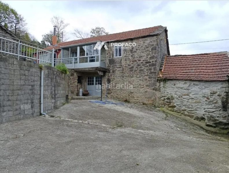 Foto fcf06d91-bb2b-4161-ac90-b370df3b47dc. Casa amb calefacció aparcament a Dozón