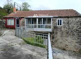 House  Cubelos-dozon. Cubelos  dozon