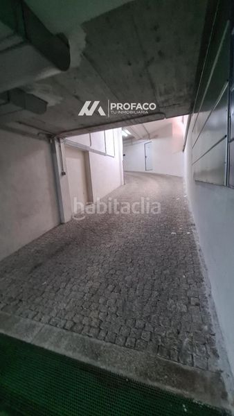 Foto 136e1dcf-f675-4e4a-a4c6-5eb7ae5952f3. Aparcament cotxe a Carballiño (O)