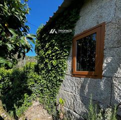 House  Faramontaos. Faramontaos  carballeda de avia