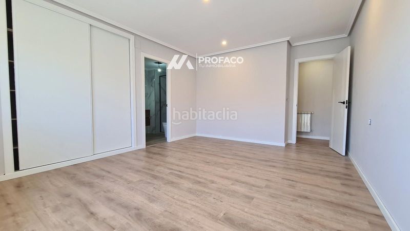Foto 3d419c8b-b111-47c8-b00c-9c742523506c. Piso avd compostela carballiño en Carballiño (O)