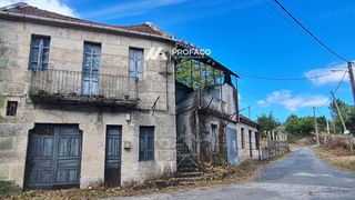 Casa  Sagra. Mesego  carballiño