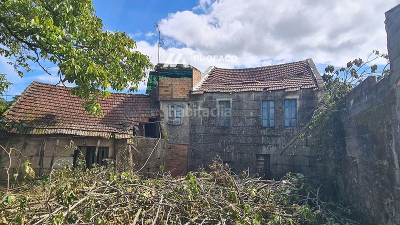 Foto 427753d1-2b7e-47a1-9b32-ddbb3778df5f. Casa a Carballiño (O)