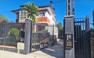 Chalet in Muradas