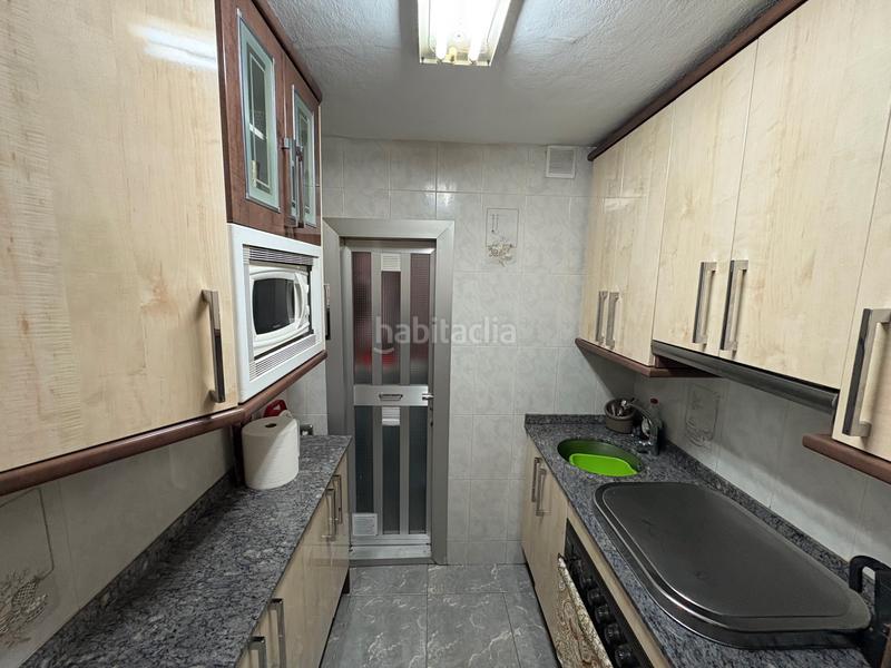 Foto 4103090e-84a6-4222-933b-a4266611e0ad. Piso junto finestrelles, piso 3 hab. reformado, listo para entrar a vivir en Hospitalet de Llobregat (L´)