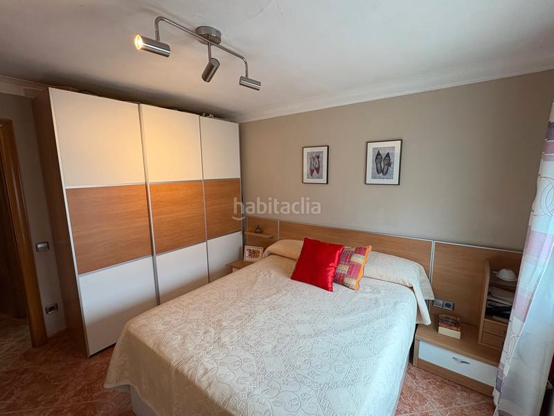 Foto d1cd7fae-75ad-4864-b9f5-0f734fc3c701. Piso junto finestrelles, piso 3 hab. reformado, listo para entrar a vivir en Hospitalet de Llobregat (L´)
