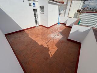Pis  Carrer mina. Atico a estrenar 2 hab. y terrazas 30 mts. junto metro l-5 can v