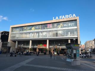 Miete Motorradparkplatz in Carrer de barcelona 10. Zona la farga