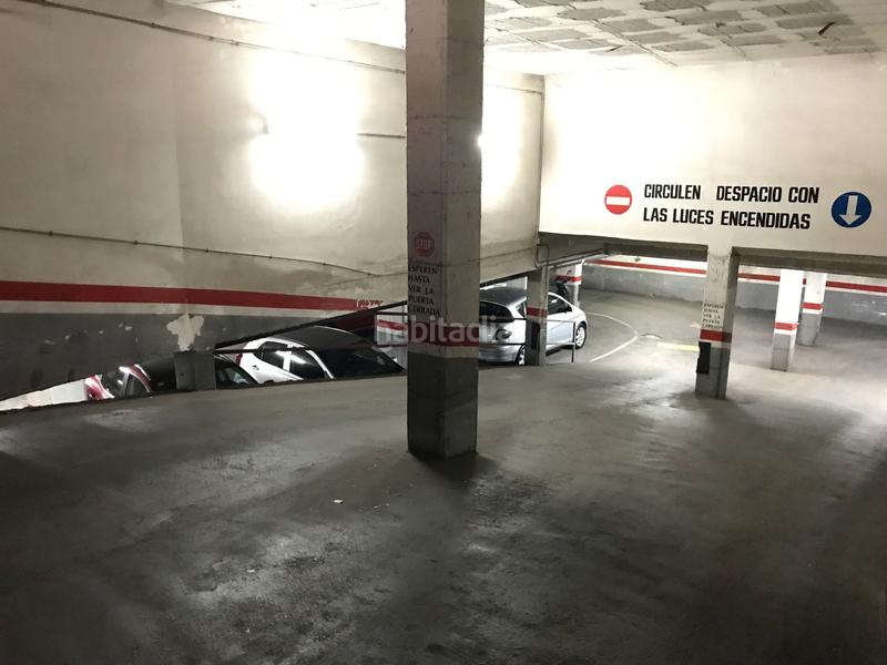 Foto 7e850d82-6b25-4a4d-90b6-cce4c8141b72. Aparcament de moto a carrer de barcelona 21 a Centre Hospitalet de Llobregat (L´)