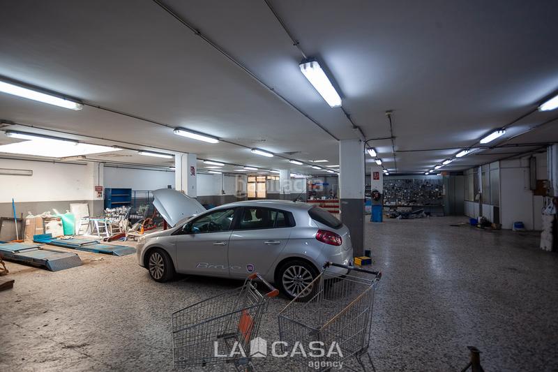 Foto 326fb92d-0a9e-406f-8edf-137e55bf483a. Local comercial a Castell-Poble Vell Castelldefels