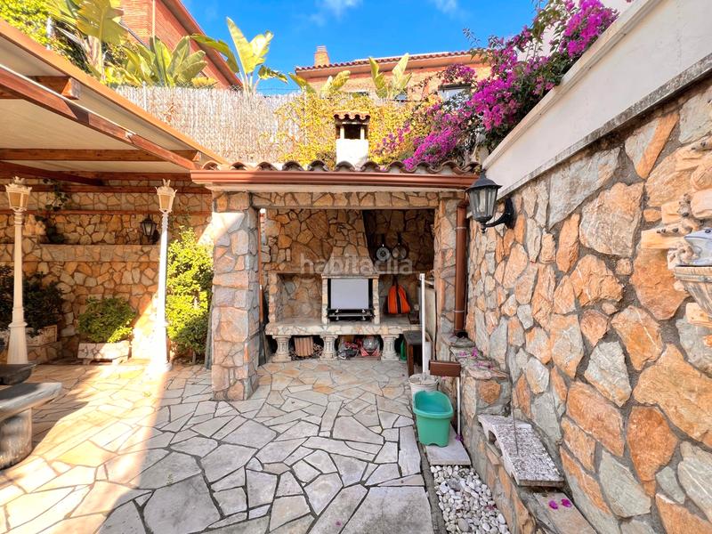 Foto f2f90d0c-a242-4f40-9bea-433baf5e6b06. House with heating parking in Alella