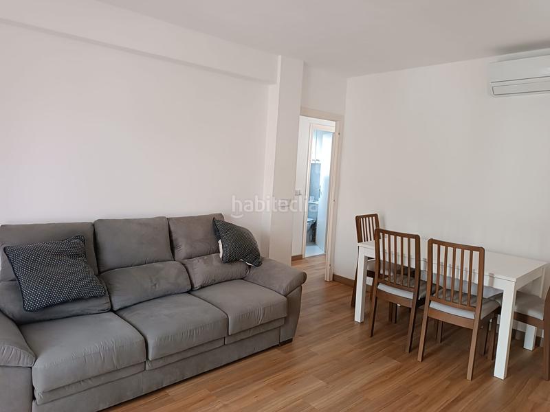 Foto 80be0f3f-07ec-41b1-a991-cea75adf41d9. Alquiler ático en El Poal Castelldefels