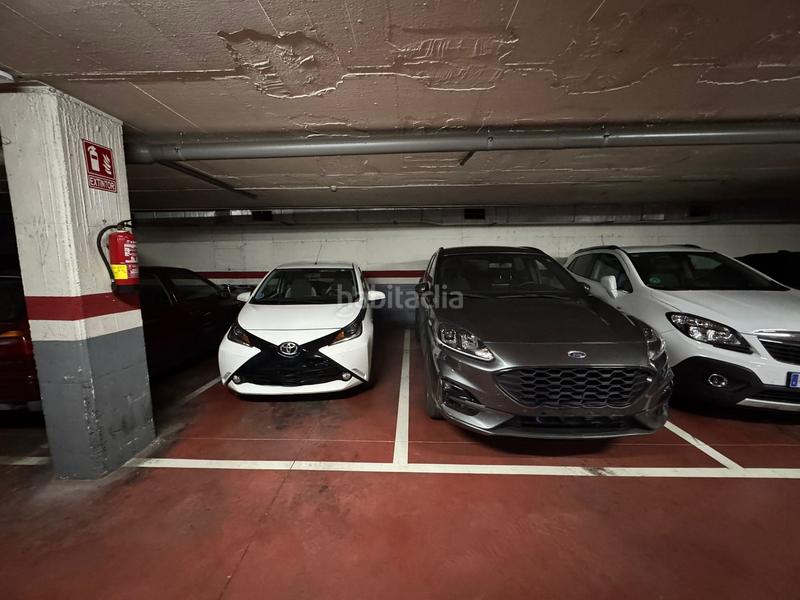 Foto 1a768dcf-c8df-43b3-af94-f009b275ff46. Autoparkplatz in Castell-Poble Vell Castelldefels