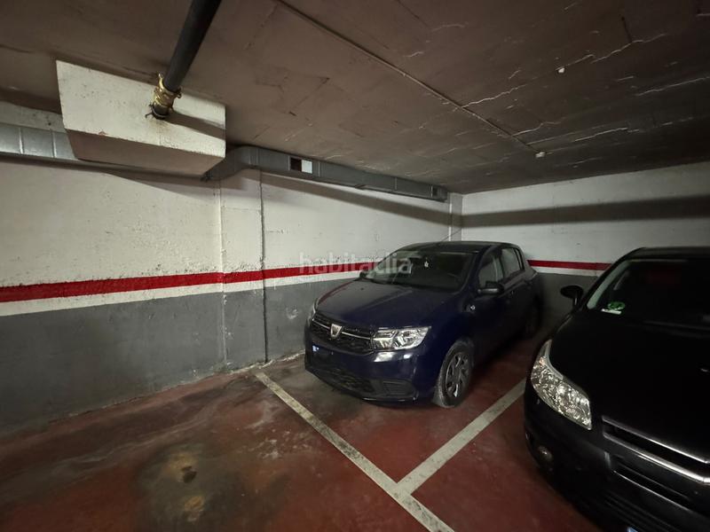 Foto 62f626e4-b1ee-4b32-8114-0f9632fa1f93. Autoparkplatz in Castell-Poble Vell Castelldefels