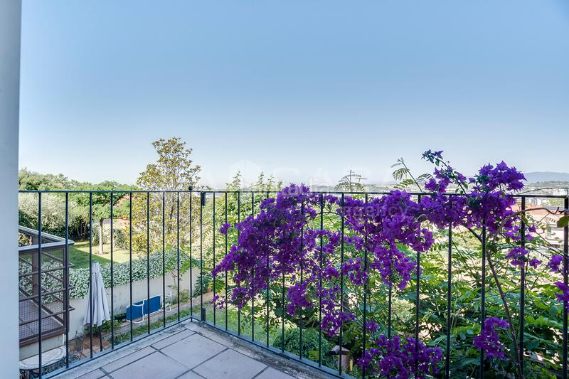 Foto 00f6c84f-4f24-4f5a-bf3c-a9dd5cafa75d. House with heating parking in Font Verda Granollers