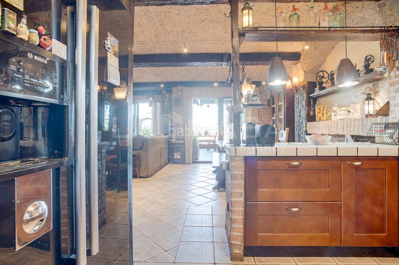 Foto 91cabe23-b588-4471-9b27-be8640137c34. House with heating parking in Font Verda Granollers