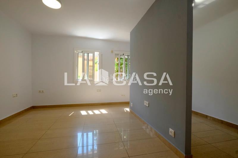 Foto 532ed2e3-4fc0-416c-ab1d-5271fc1dd19c. Piso en Trinitat Nova Barcelona