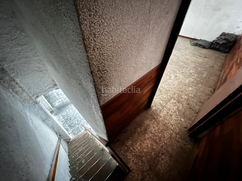 Foto be03aed3-3494-4e84-a745-c6d0c73fc1f9. Local comercial en Llefià Badalona