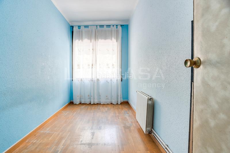 Foto 4eea4899-eb9c-4d58-86b6-250410bcbcd7. Piso en Sant Andreu de Palomar Barcelona