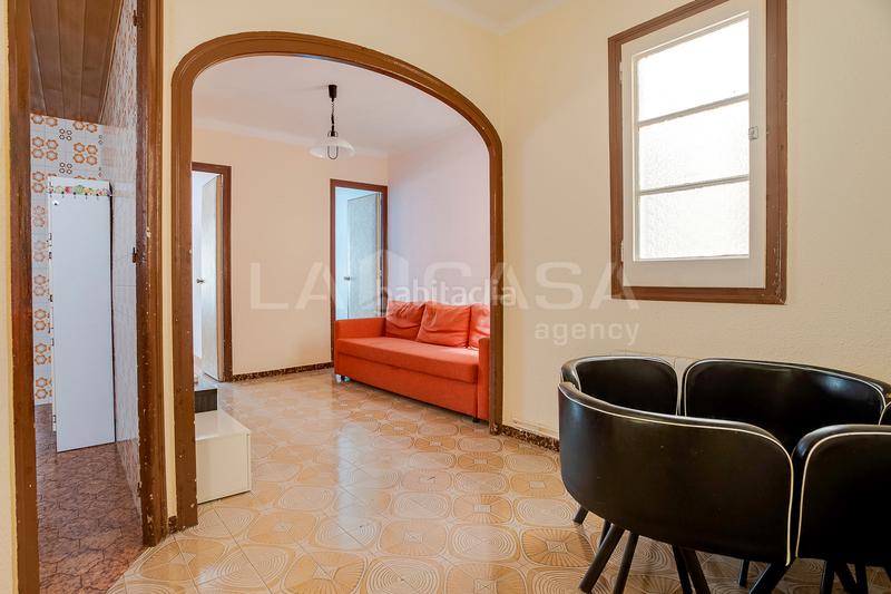 Foto c2fa9db0-aa43-41d6-b35b-da5a325fd4ae. Piso en Sant Andreu de Palomar Barcelona